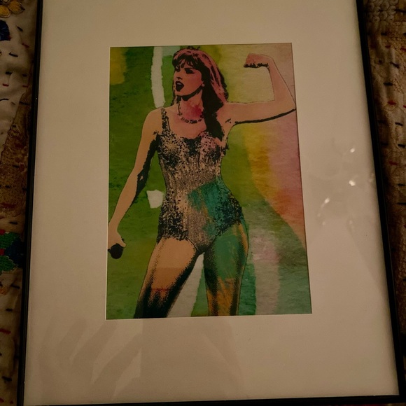 Taylor swift art print in 8x10 frame. - Picture 6 of 7